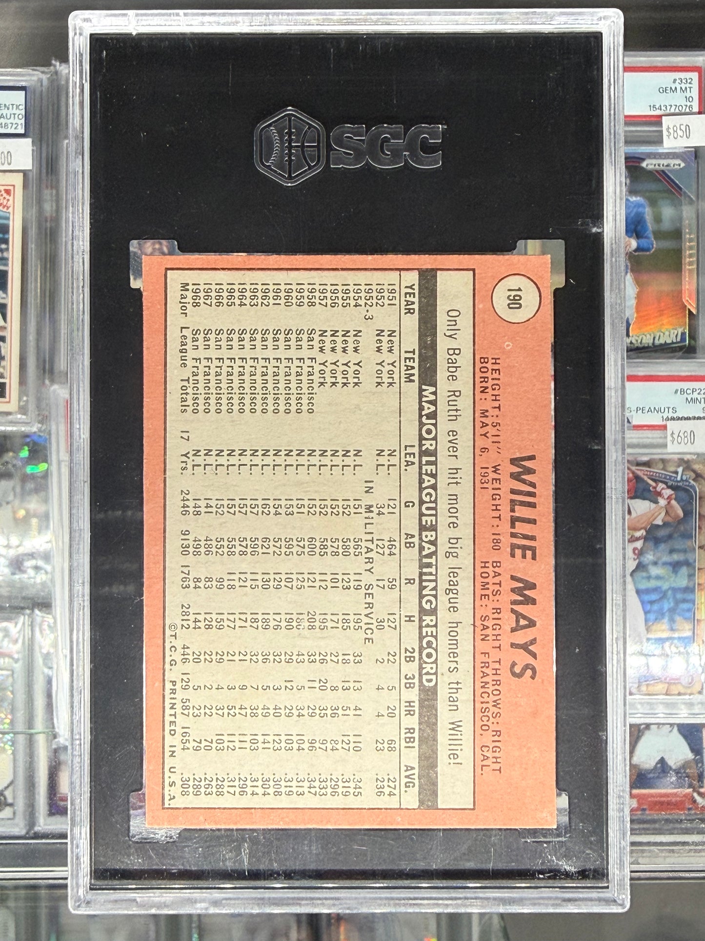 1969 TOPPS WILLIE MAYS #190 SGC 7 NM