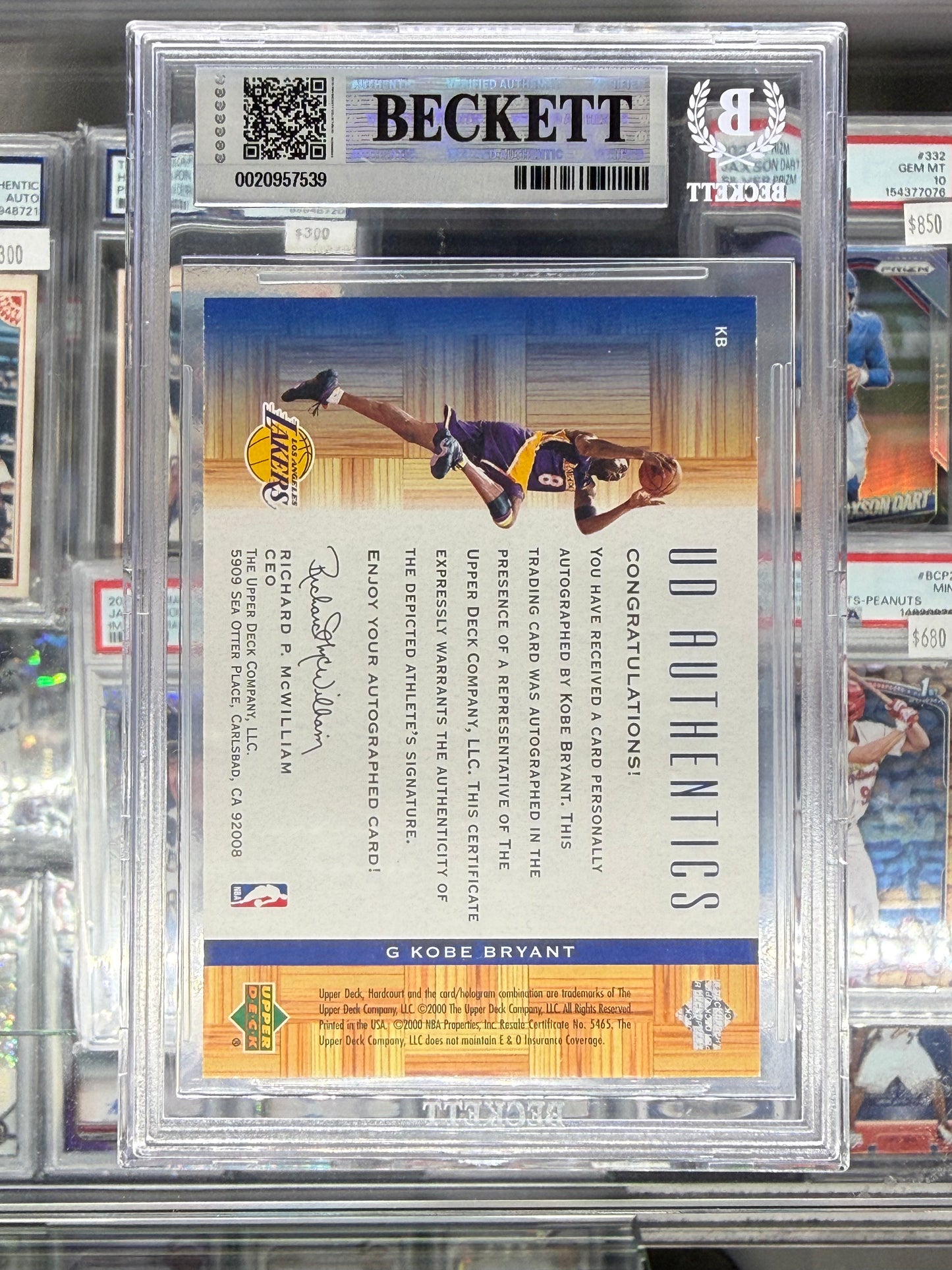 2000 UD HARDCOURT UD AUTHENTICS #KB KOBE BRYANT AUTO BGS 8.5 AUTO 10